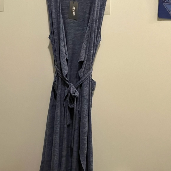 SOLD Brand new cute dress/shirt with tags on it - Picture 4 of 5